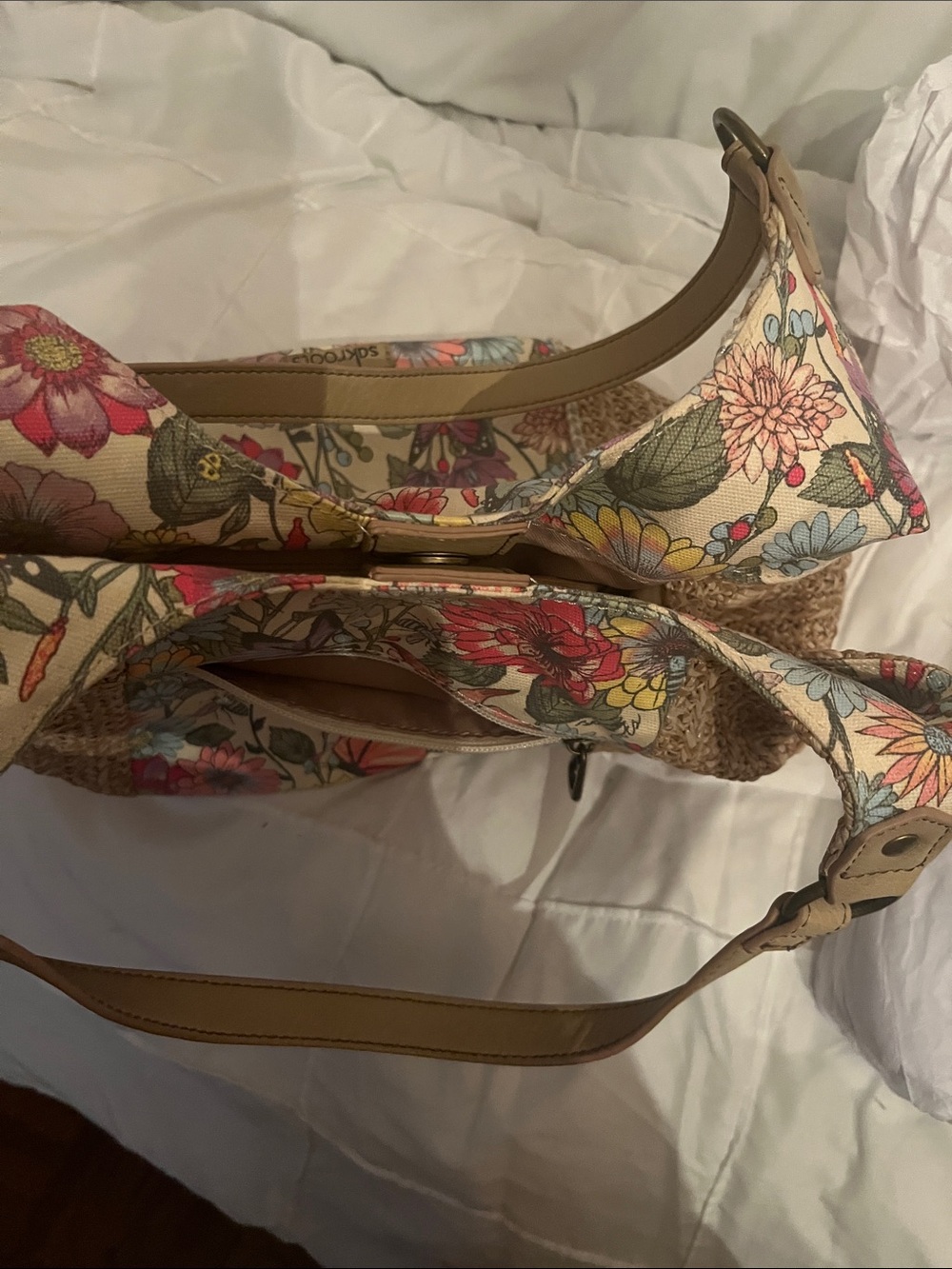 Sakroots Beige Straw Tote with Multicolor Floral Panel - Picture 15 of 16